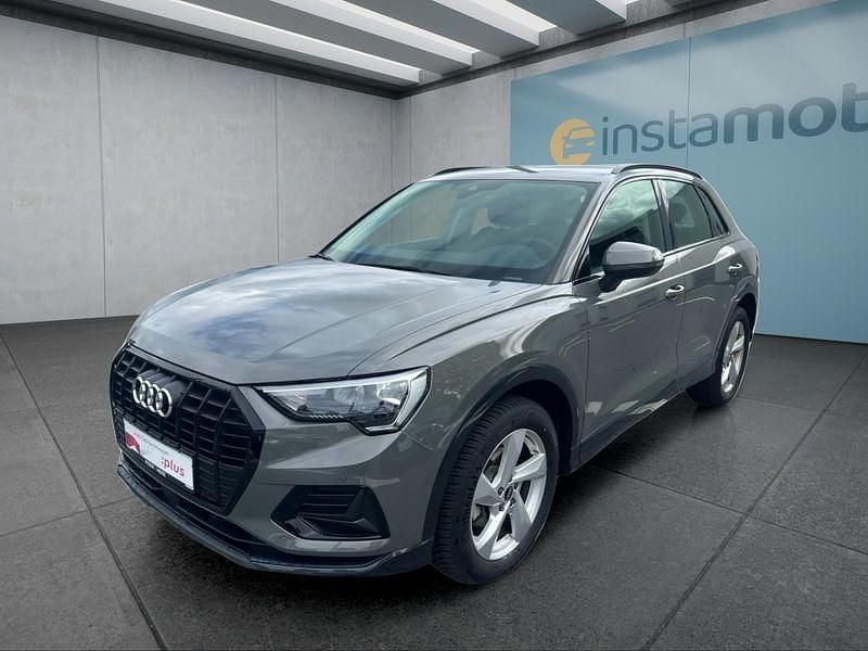 Grau Gebraucht 2024 Audi Q3 SUV | 35.699 € (Guter Preis) - Bild 1/4