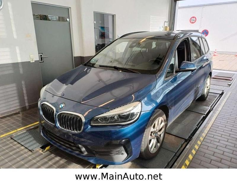 Phytonicblau metallic Gebraucht 2021 BMW 218 Van / Kleinbus | 16.290 € (Superpreis) - Bild 1/4