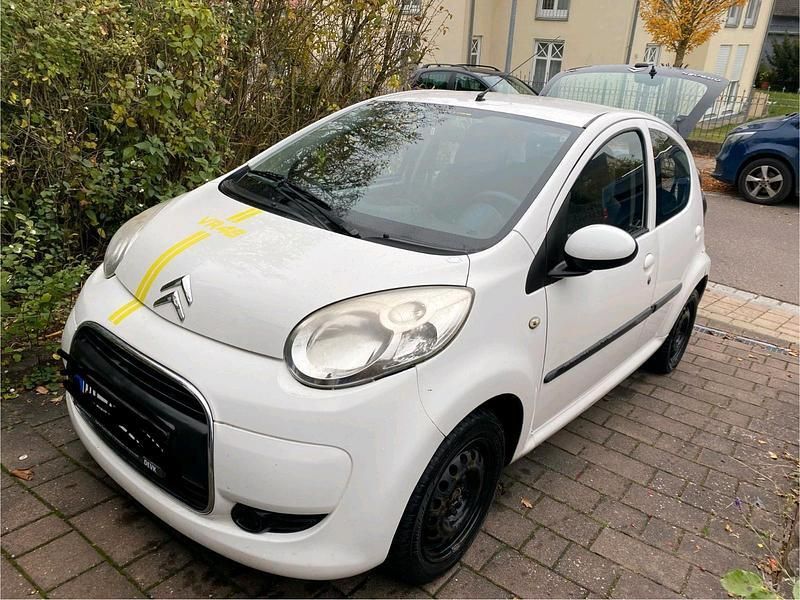 Weiß Gebraucht 2010 Citroën C1 Advance Kleinwagen | 1.350 € (Fairer Preis) - Bild 1/4
