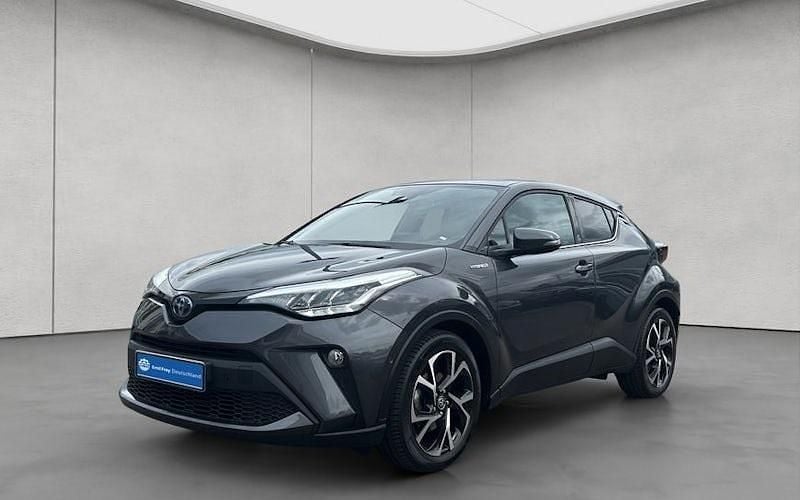 Grau Gebraucht 2021 Toyota C-HR Team SUV | 22.450 € (Fairer Preis) - Bild 1/4