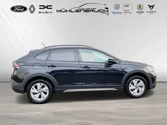 Gebraucht VW Taigo Life 110 PS (80 kW) 2024 Deep black perleffekt SUV
