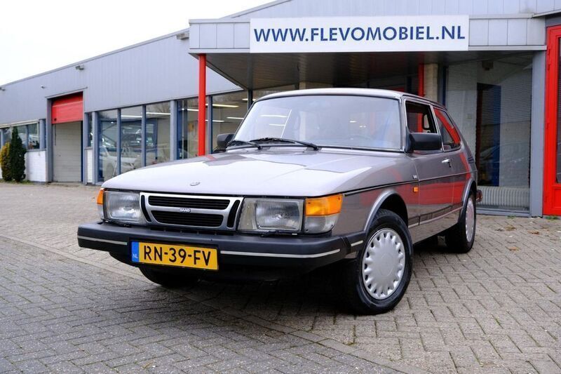 Grau Gebraucht 1987 Saab 900 Kleinwagen | 10.450 € - Bild 1/4