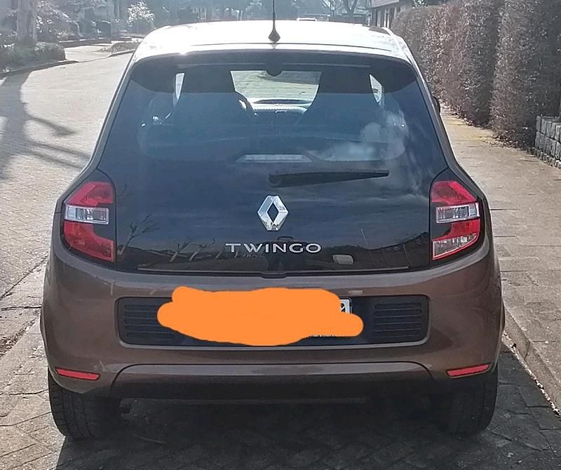 Gebraucht Renault Twingo Dynamique 71 PS (52 kW) 2015 Braun Kleinwagen