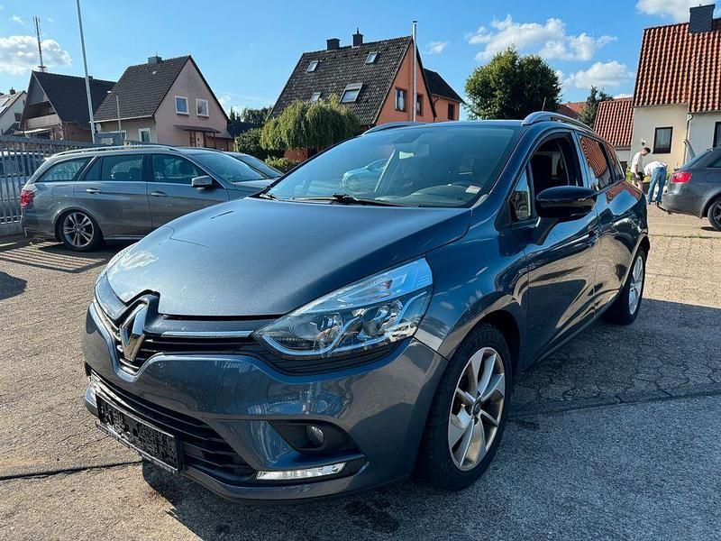 Grau Gebraucht 2018 Renault Clio IV LIMITED Limousine | 4.290 € (Superpreis) - Bild 1/4