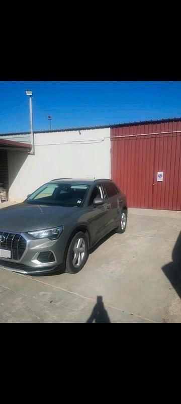Gebraucht Audi Q3 150 PS (110 kW) 2019 Grau SUV