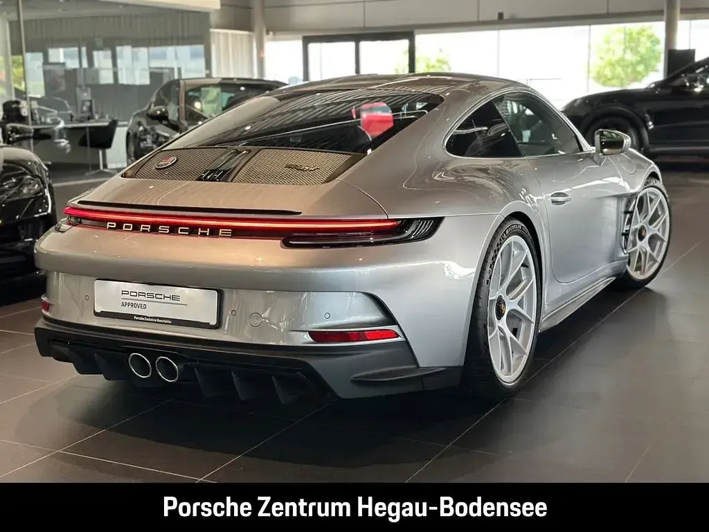 Gebraucht Porsche 992 525 PS (386 kW) 2024 Gtsilbermetallic Coupé