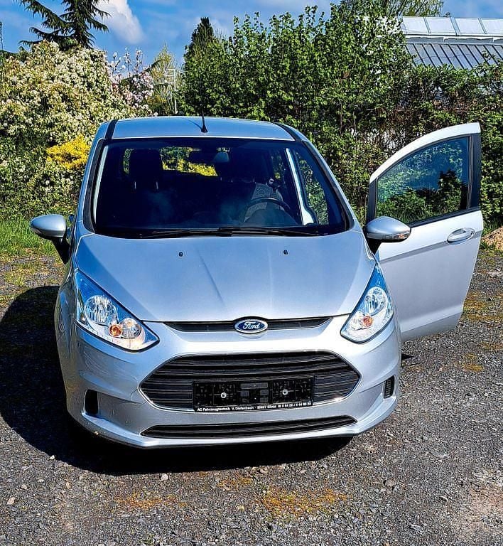 Second-hand Ford B-MAX Cool & Connect 105 CP (77 kW) 2013 Argintiu Monovolum