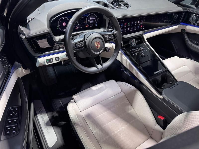 Gebraucht Porsche Panamera Chrono 354 PS (260 kW) 2024 Schwarz Kleinwagen