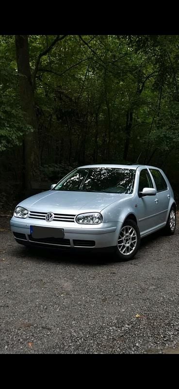Gebraucht VW Golf 125 PS (91 kW) 1998 Grau Limousine