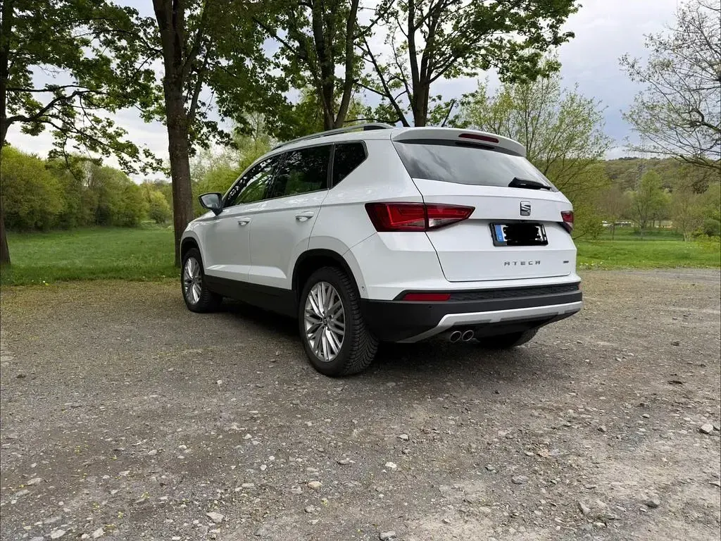 Gebraucht Seat Ateca 4Drive 190 PS (139 kW) 2017 Weiß SUV