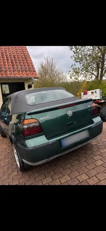 Gebraucht VW Golf Trendline 101 PS (74 kW) 2000 Grün Cabrio