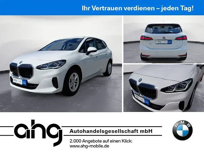 Gebraucht BMW 218 Active Tourer Luxury Line 136 PS (100 kW) 2023 Van / Kleinbus
