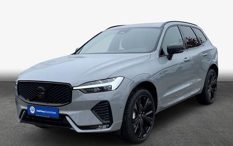 Neu Volvo XC60 Plus 250 PS (183 kW) 2026 Grau SUV