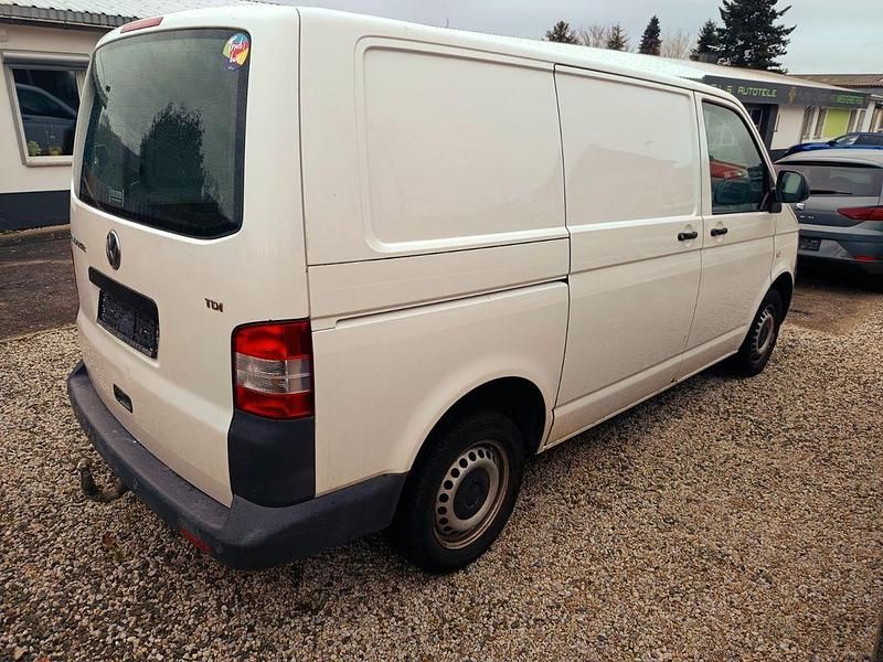 Gebraucht VW Transporter 102 PS (75 kW) 2011 Weiß Van
