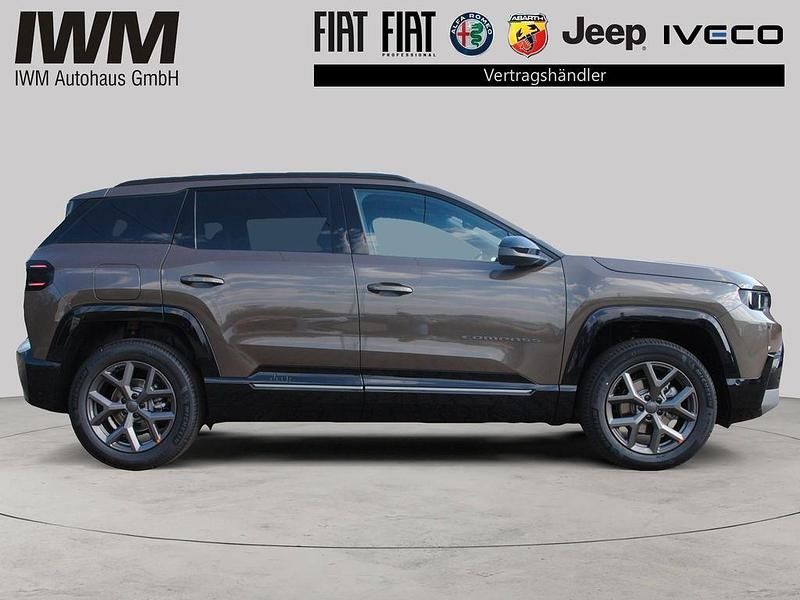 Neu Jeep Compass 145 PS (106 kW) 2026 Weiß SUV
