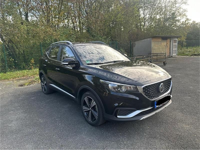 Gebraucht MG ZS Comfort 105 kW (143 PS) 2021 Schwarz SUV