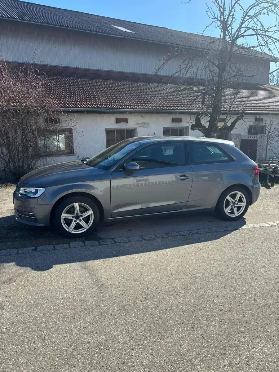 Occasion Audi A3 150 ch (110 kW) 2013 Gris Citadine