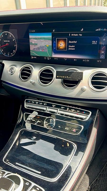 Gebraucht Mercedes E43 AMG AMG 401 PS (294 kW) 2017 Blau Limousine