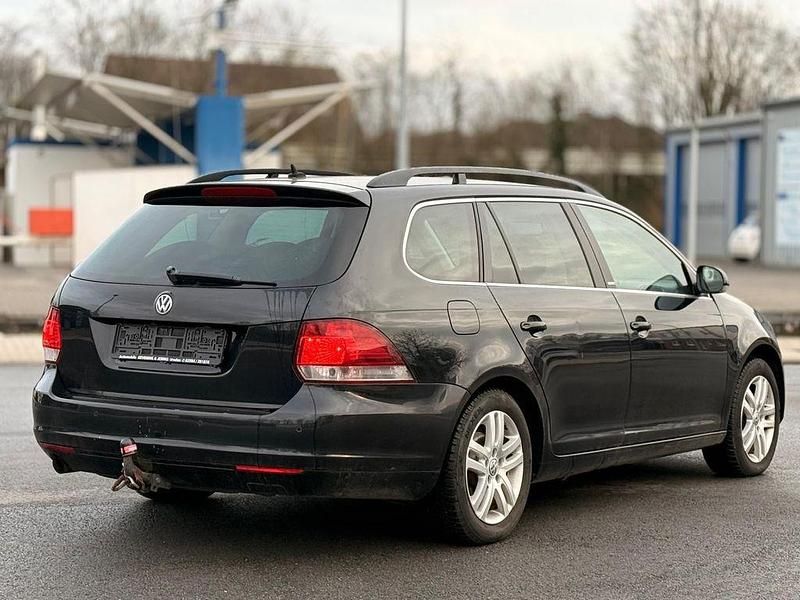 Gebraucht VW Golf VI Style 105 PS (77 kW) 2012 Schwarz Kleinwagen