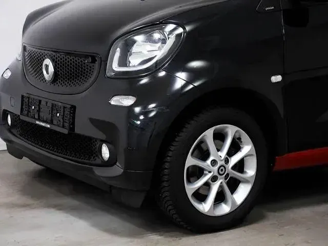 Gebraucht Smart ForTwo Coupé Passion 71 PS (52 kW) 2018 Schwarz Coupé