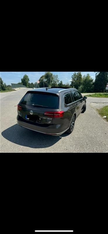 Gebraucht VW Passat Highline 190 PS (139 kW) 2016 Braun Kombi
