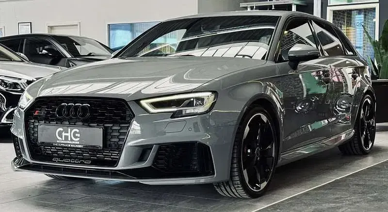 Gebraucht Audi RS3 Sport 400 PS (294 kW) 2019 Grau Limousine
