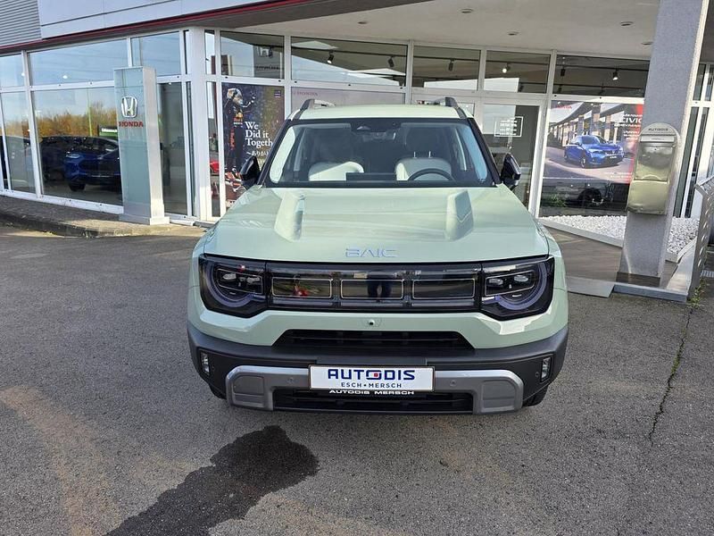 Gebraucht Baic BJ30 252 PS (185 kW) 2025 Grün SUV