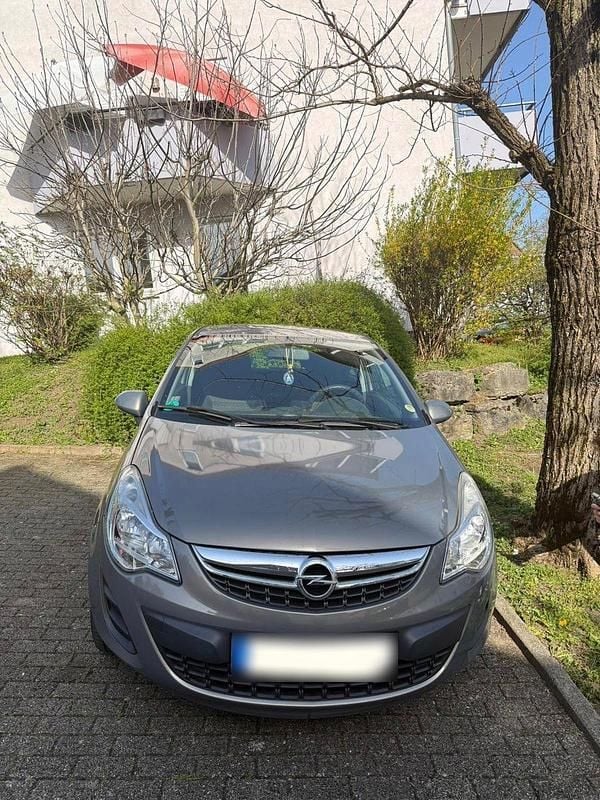 Second-hand Opel Corsa Active 69 CP (50 kW) 2013 Maro Hatchback