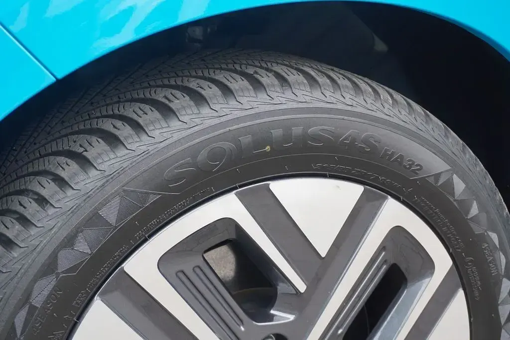 Gebraucht Hyundai Kona Select 100 kW (136 PS) 2023 Dive in jeju SUV