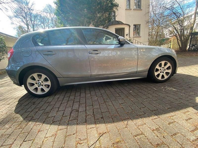 Gebraucht BMW 118 143 PS (105 kW) 2005 Grau Kleinwagen