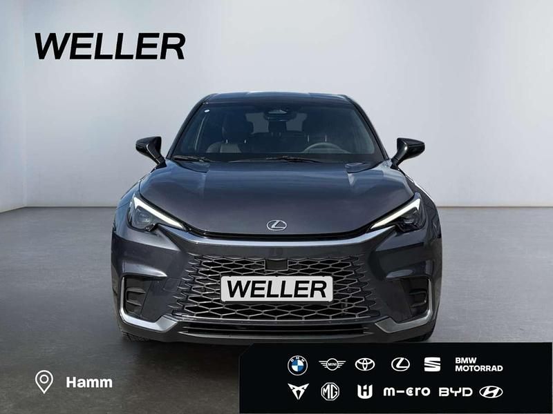 Gebraucht Lexus LBX 136 PS (100 kW) 2024 Grau SUV