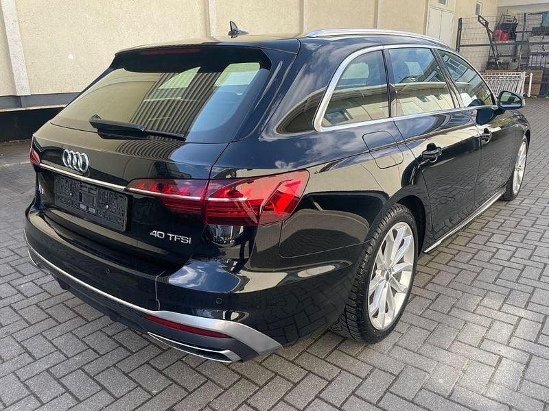 Gebraucht Audi A4 S-Line 190 PS (139 kW) 2019 Schwarz Kombi