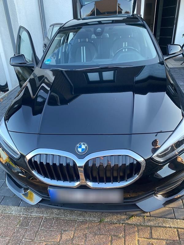 Gebraucht BMW 116 116 PS (85 kW) 2020 Schwarz Kleinwagen