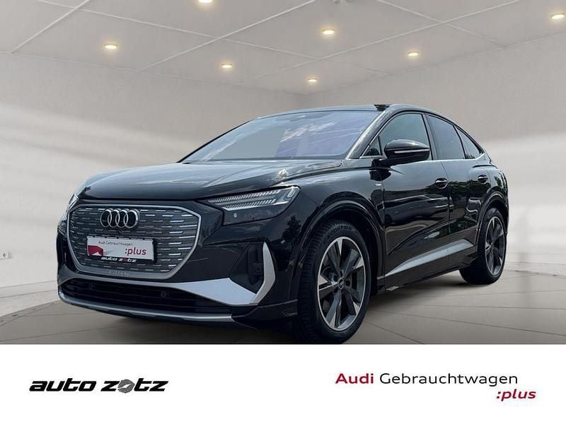 Mythosschwarz metallic Gebraucht 2022 Audi Q4 Sportback e-tron Ambiente SUV | 34.690 € (Fairer Preis) - Bild 1/4