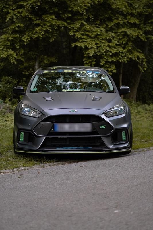 Usata Ford Focus RS 150 CV (110 kW) 2017 Argento Berlina