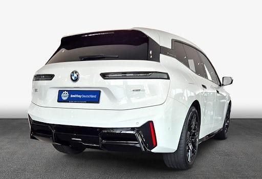 Neu BMW iX 300 kW (408 PS) 2025 Alpinweiß uni SUV