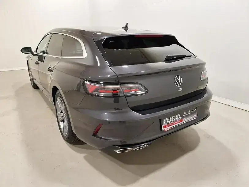 Gebraucht VW Arteon R 320 PS (235 kW) 2023 Mangangrau metallic Limousine