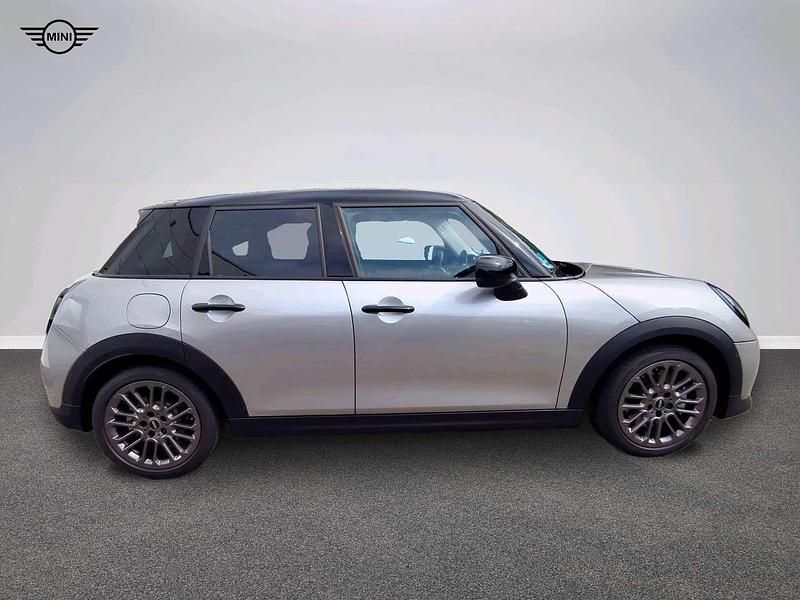 Gebraucht Mini Cooper Classic 156 PS (114 kW) 2024 Grau Kleinwagen