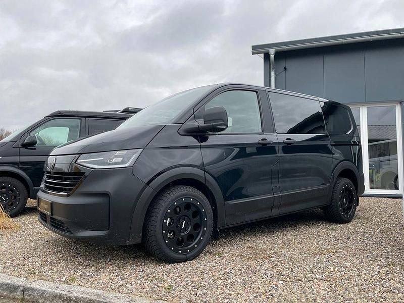 Schwarz Neu 2025 VW Transporter PanAmericana Van | 60.990 € - Bild 1/4
