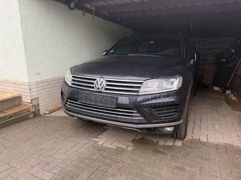 Gebraucht VW Touareg 262 PS (192 kW) 2016 Schwarz SUV