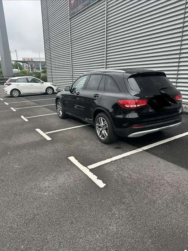 Gebraucht Mercedes GLC220 AMG Edition 1 170 PS (125 kW) 2015 Schwarz SUV