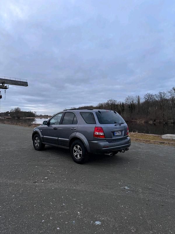 Gebraucht Kia Sorento 194 PS (142 kW) 2005 Grau SUV