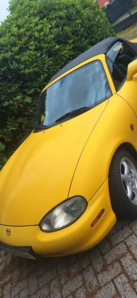 Gebraucht Mazda MX5 110 PS (80 kW) 2000 Gelb Cabrio