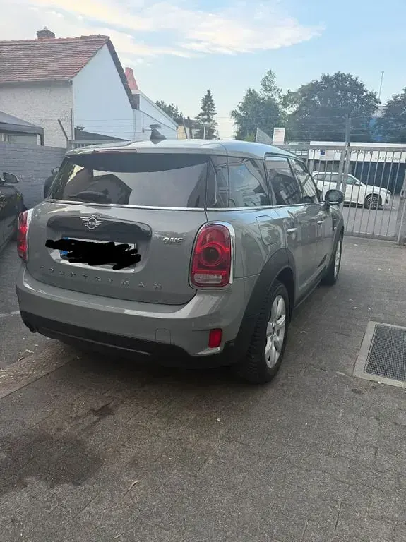 Gebraucht Mini One Countryman 102 PS (75 kW) 2018 Grau SUV