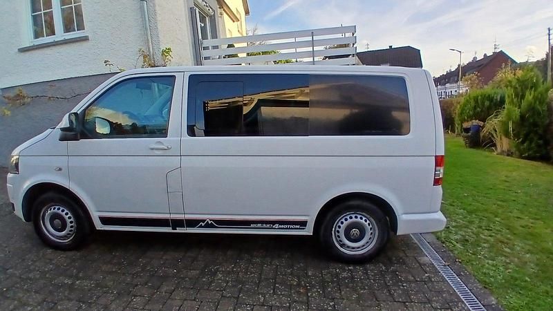Gebraucht VW Transporter 140 PS (102 kW) 2010 Weiß Van