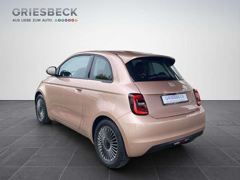 Gebraucht Fiat 500e Icon 86 kW (118 PS) 2022 Uni Limousine