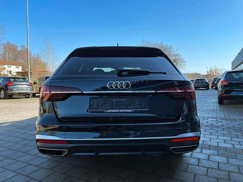Gebraucht Audi A4 S-Line 163 PS (119 kW) 2022 Schwarz Limousine