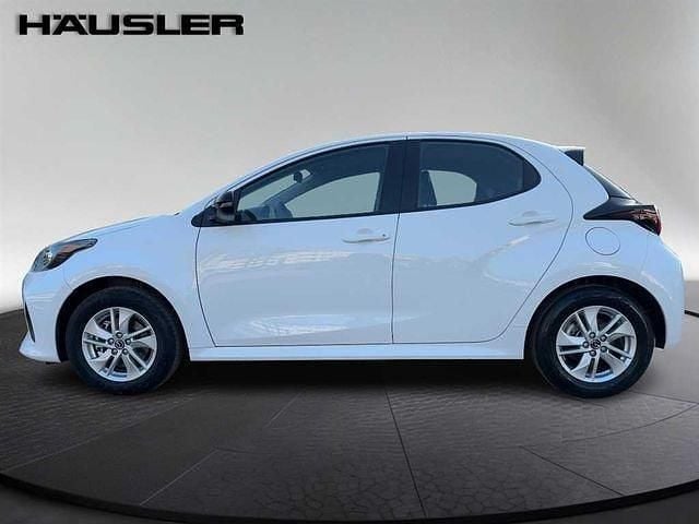 Neu Mazda 2 Center-Line 116 PS (85 kW) 2025 Weiß Kleinwagen