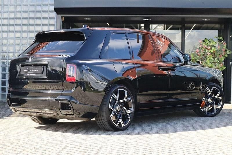 Gebraucht Rolls Royce Cullinan 600 PS (441 kW) 2025 Schwarz SUV