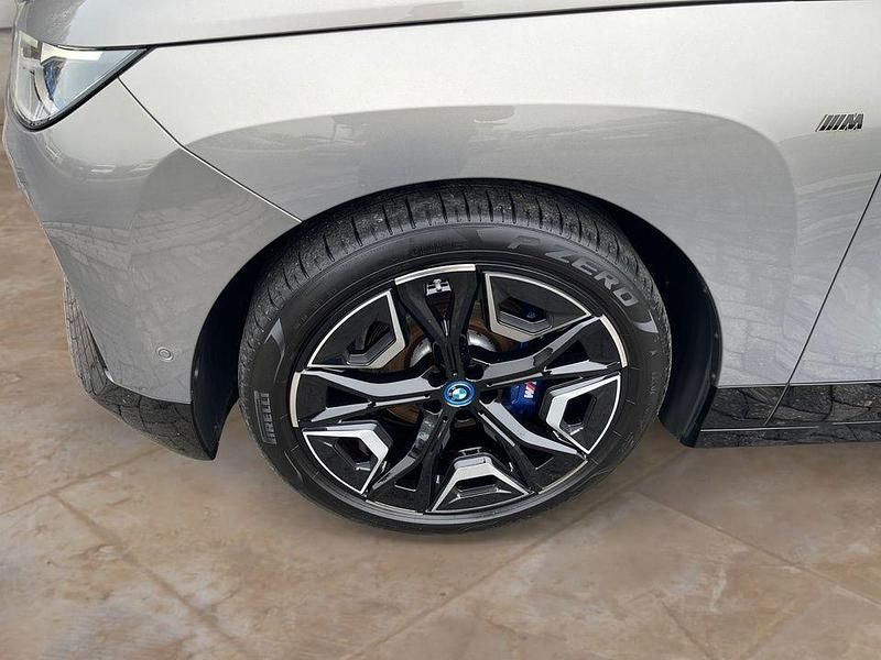 Gebraucht BMW iX Performance 455 kW (619 PS) 2023 Grau SUV